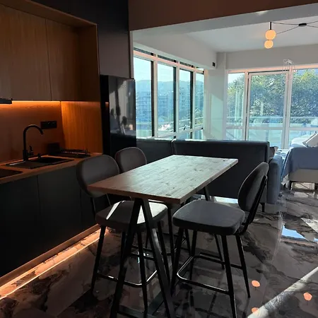 Sky Loft Port Apartman *